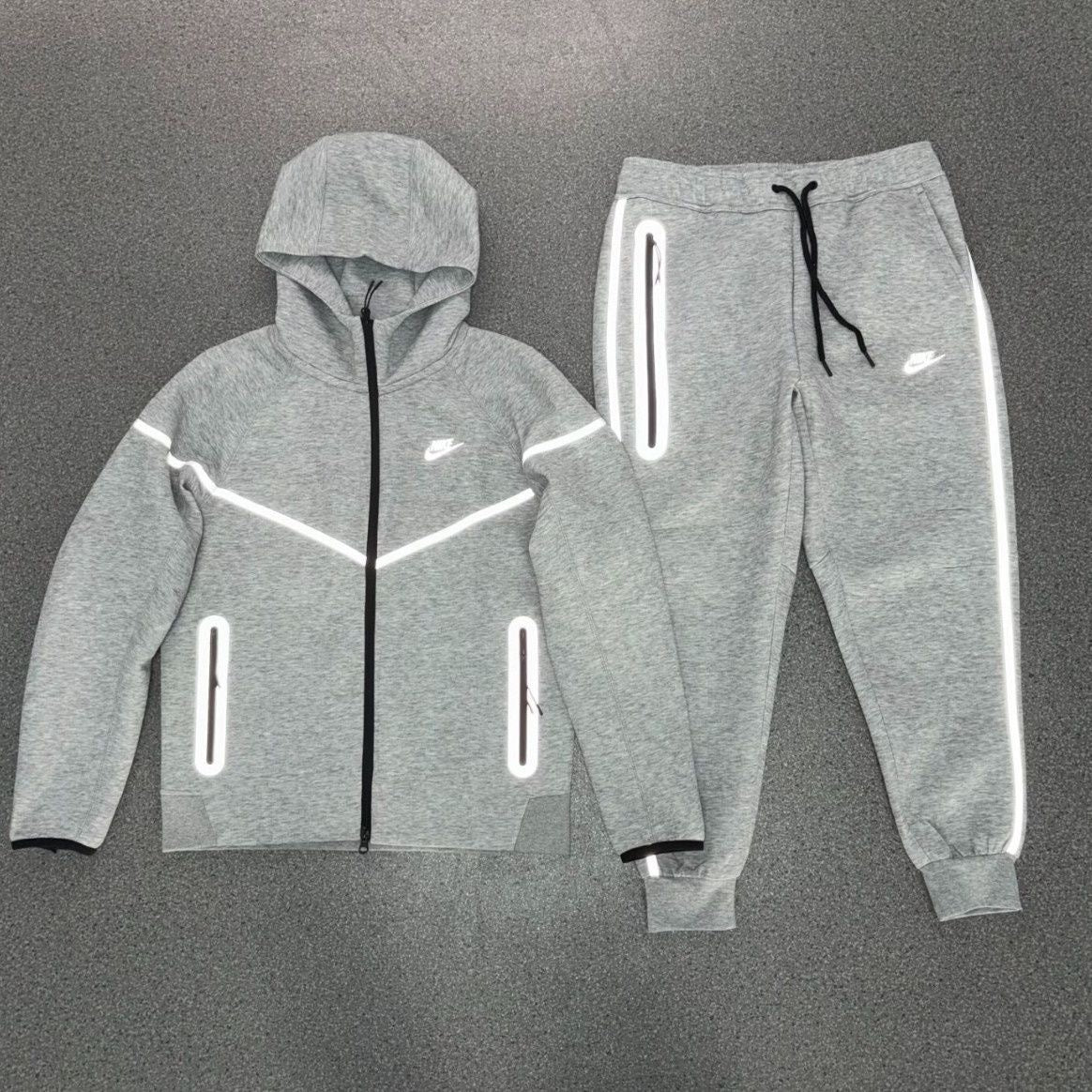 Nike Tech Fleece