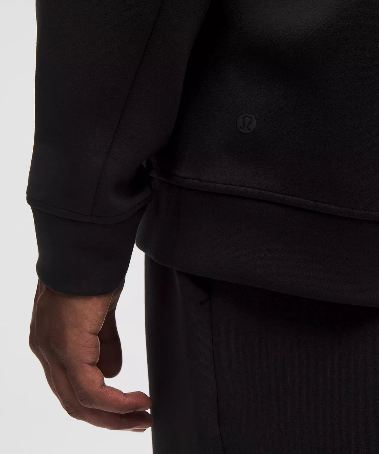 Lululemon Smooth Spacer Classic Fit Crew