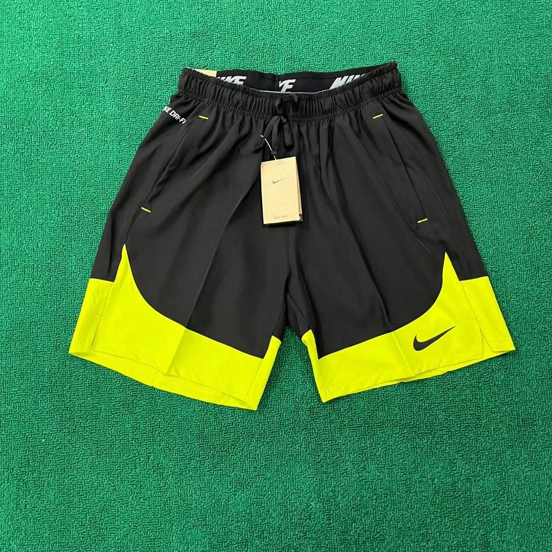 Nike Challenger