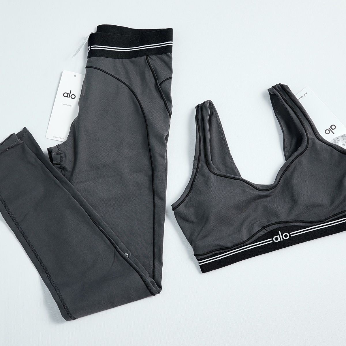Alo active style yoga set