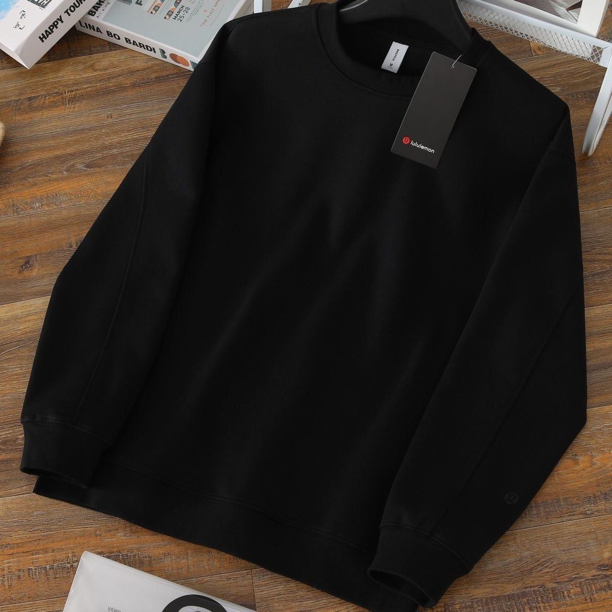 Lululemon Smooth Spacer Classic Fit Crew