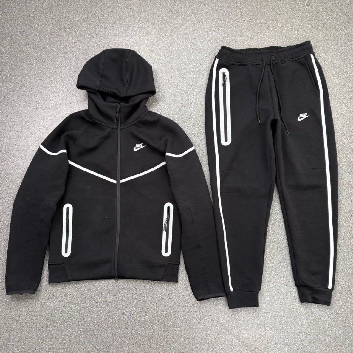 Nike Tech Fleece