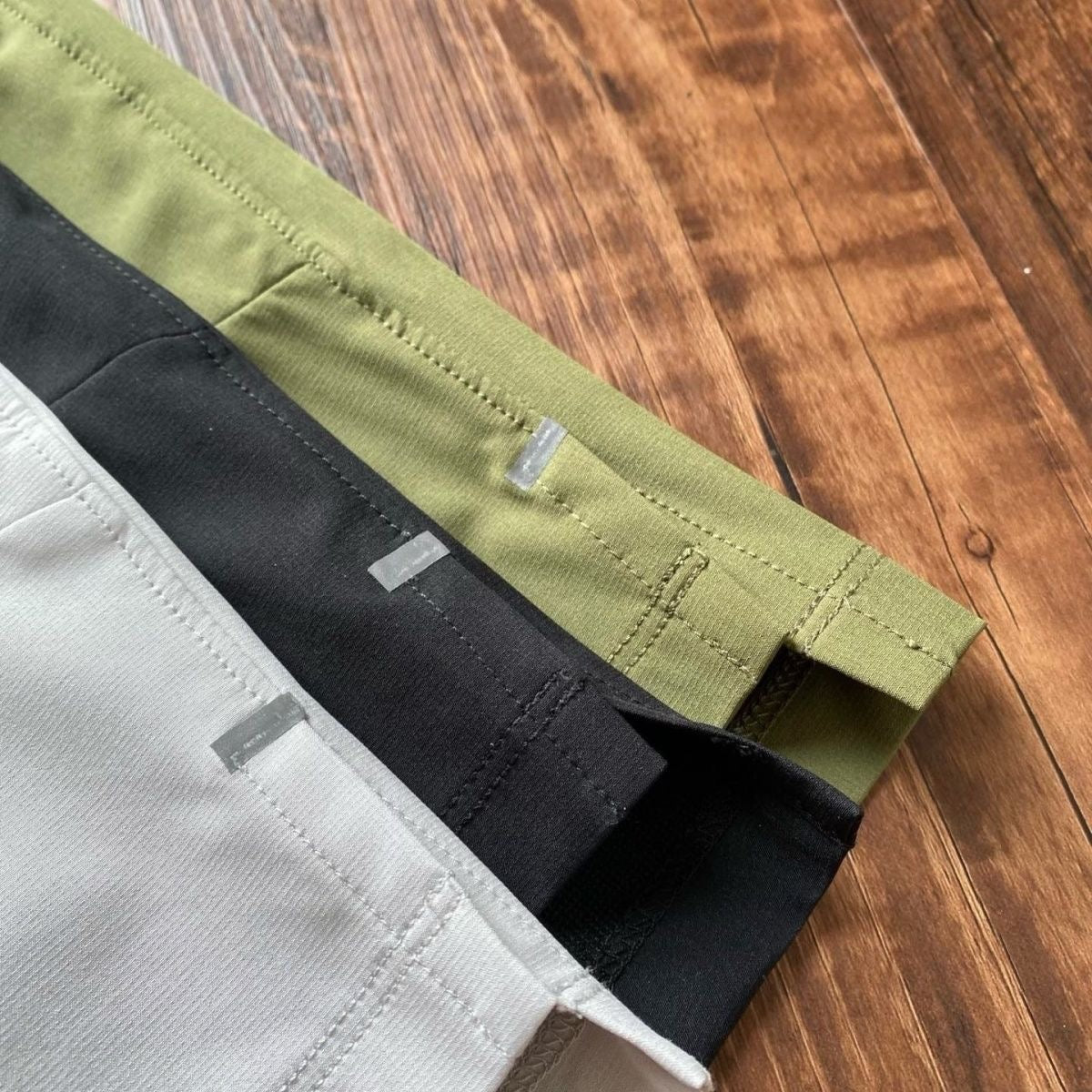 Lulu Lemon Outdoor Casual Sports  Active  Wear Shorts