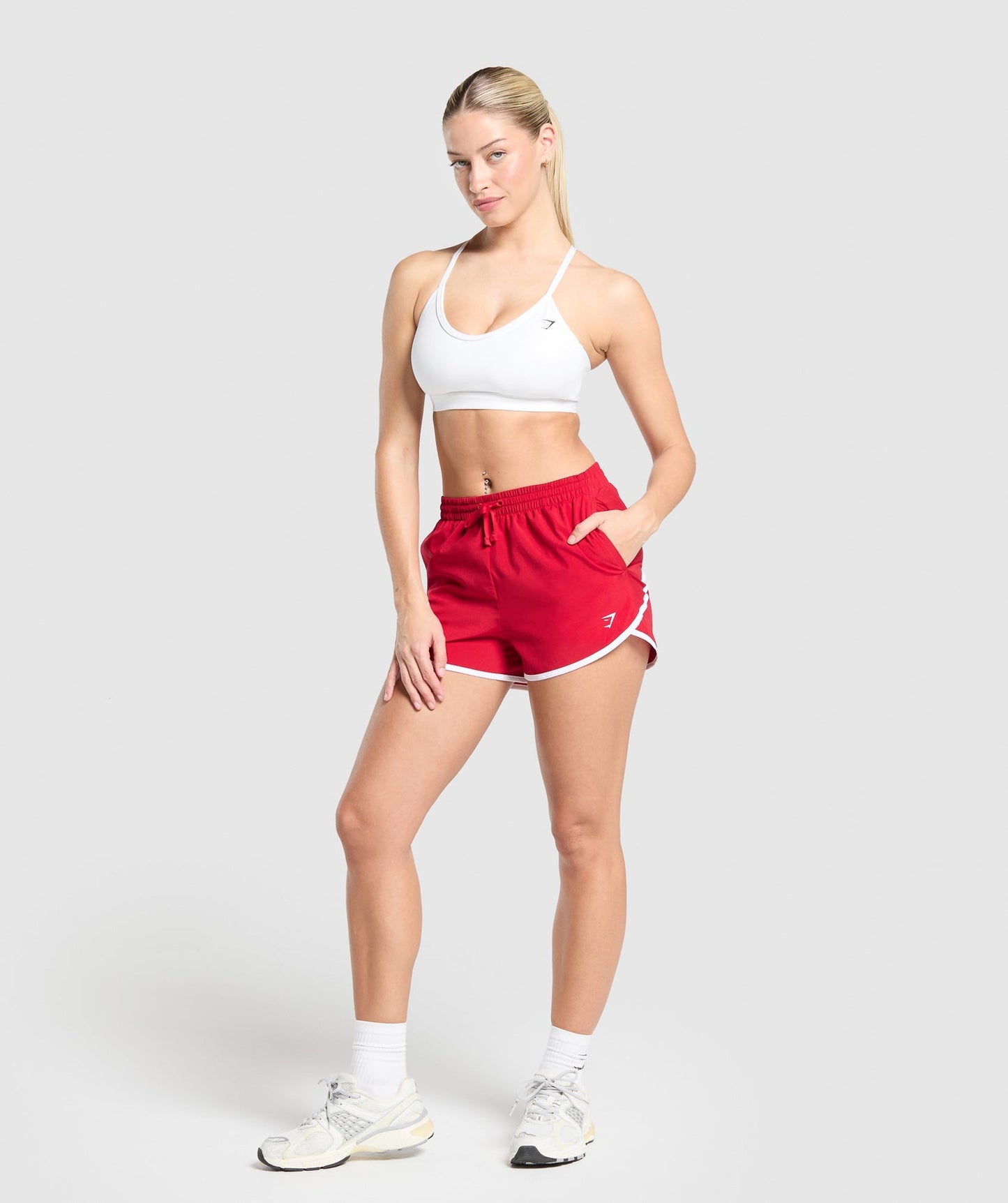 GYMSHARKTRAINING CONTRAST LOOSE 2.5" SHORTS