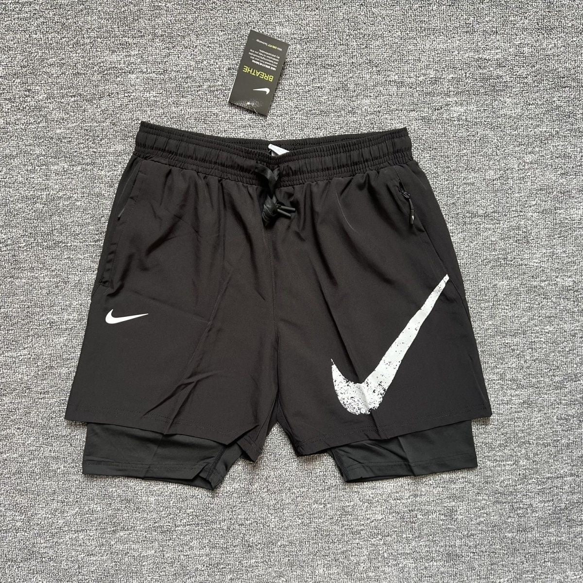 NIKE double-layered, Five-point Short