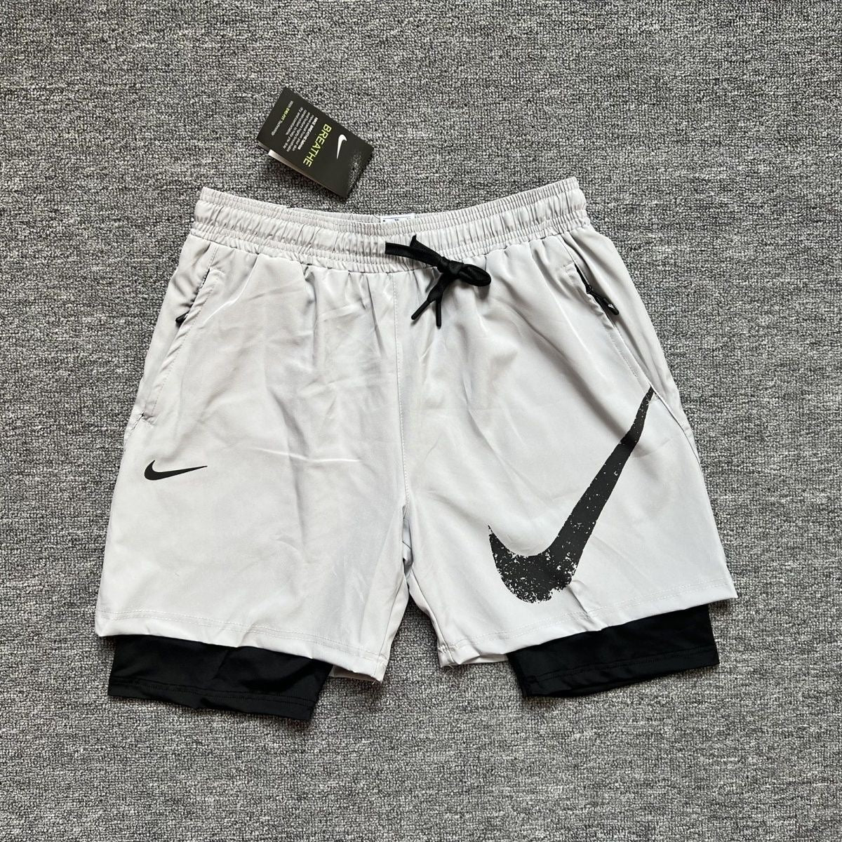 NIKE double-layered, Five-point Short