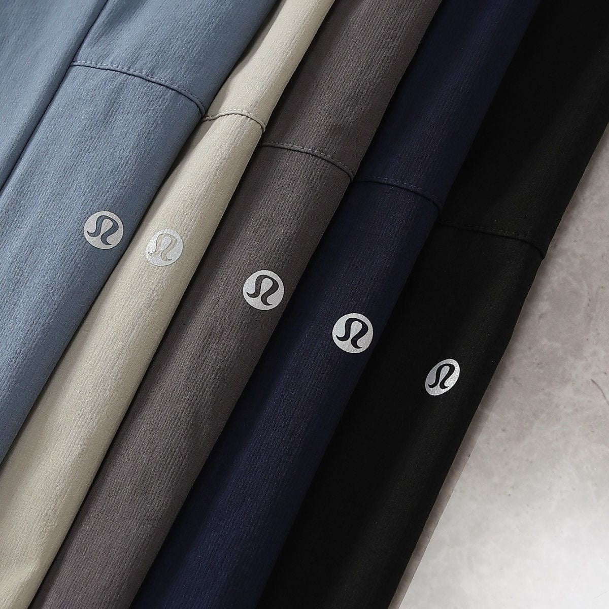 LuLulemon Men’s Commission Long Pants